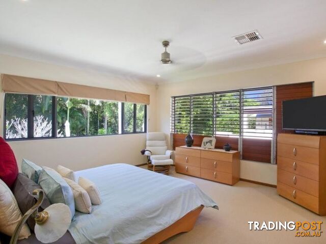 8 Habitat Place NOOSA HEADS QLD 4567