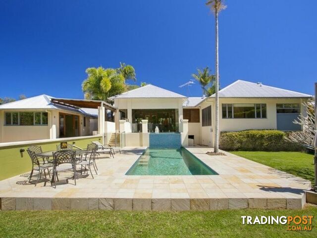 8 Habitat Place NOOSA HEADS QLD 4567