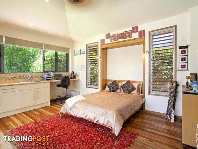 8 Habitat Place NOOSA HEADS QLD 4567