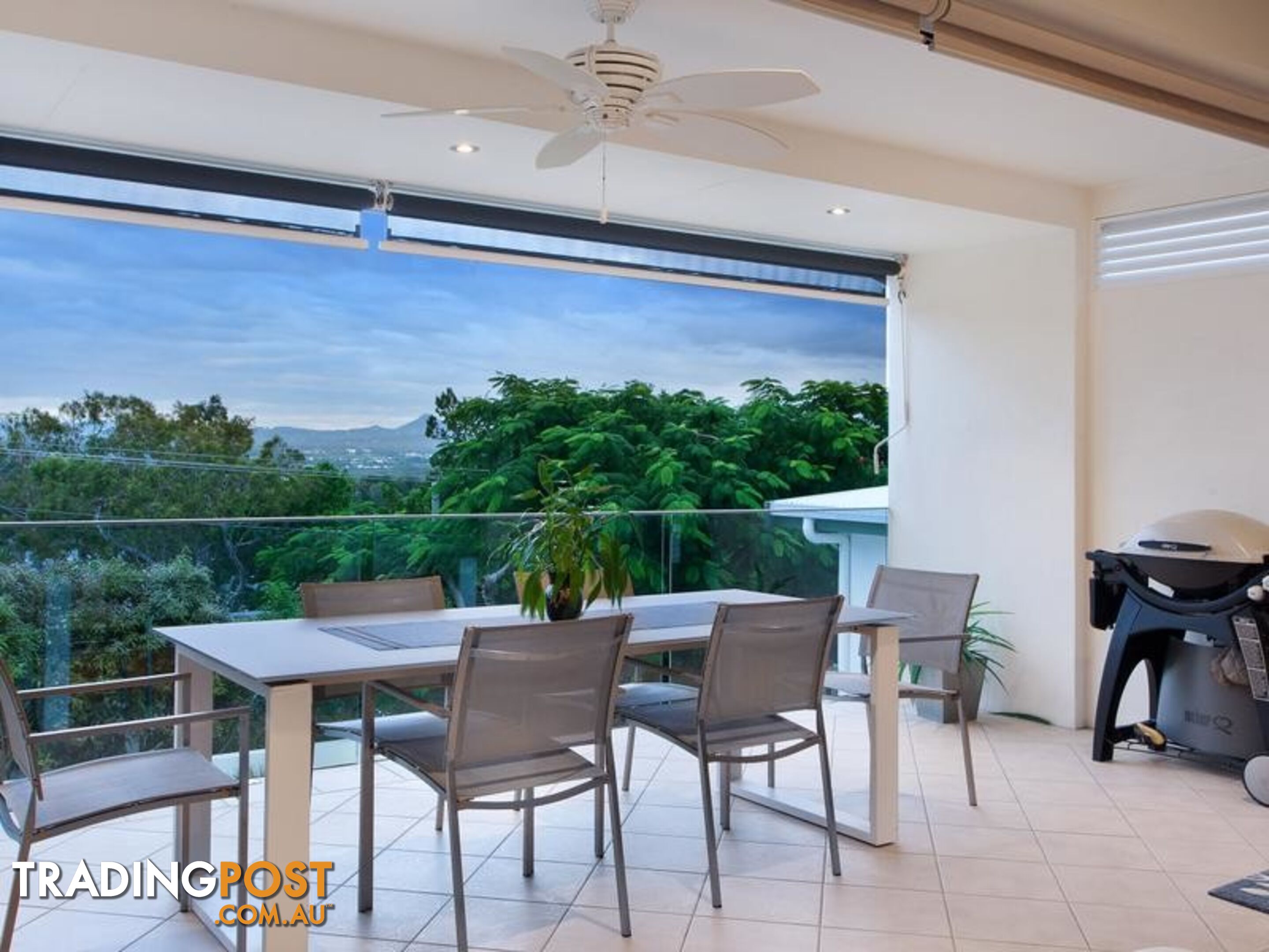 15 Nairana Rest NOOSA HEADS QLD 4567