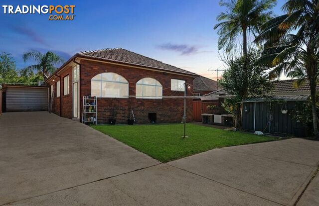 52 Proctor Avenue KINGSGROVE NSW 2208