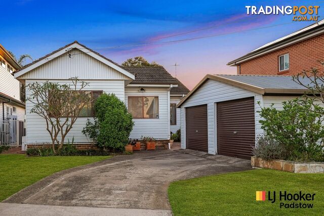 19 Edinburgh Drive REVESBY HEIGHTS NSW 2212