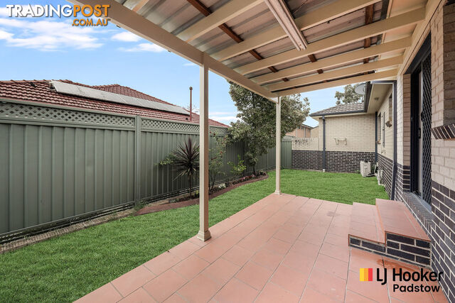 2/75 Uranus Road REVESBY NSW 2212