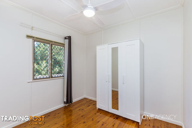 124 Arthur Street Woody Point QLD 4019