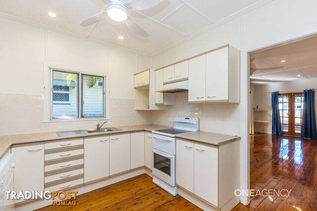 124 Arthur Street Woody Point QLD 4019