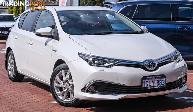 2018 TOYOTA COROLLA HYBRID ZWE186R HATCHBACK