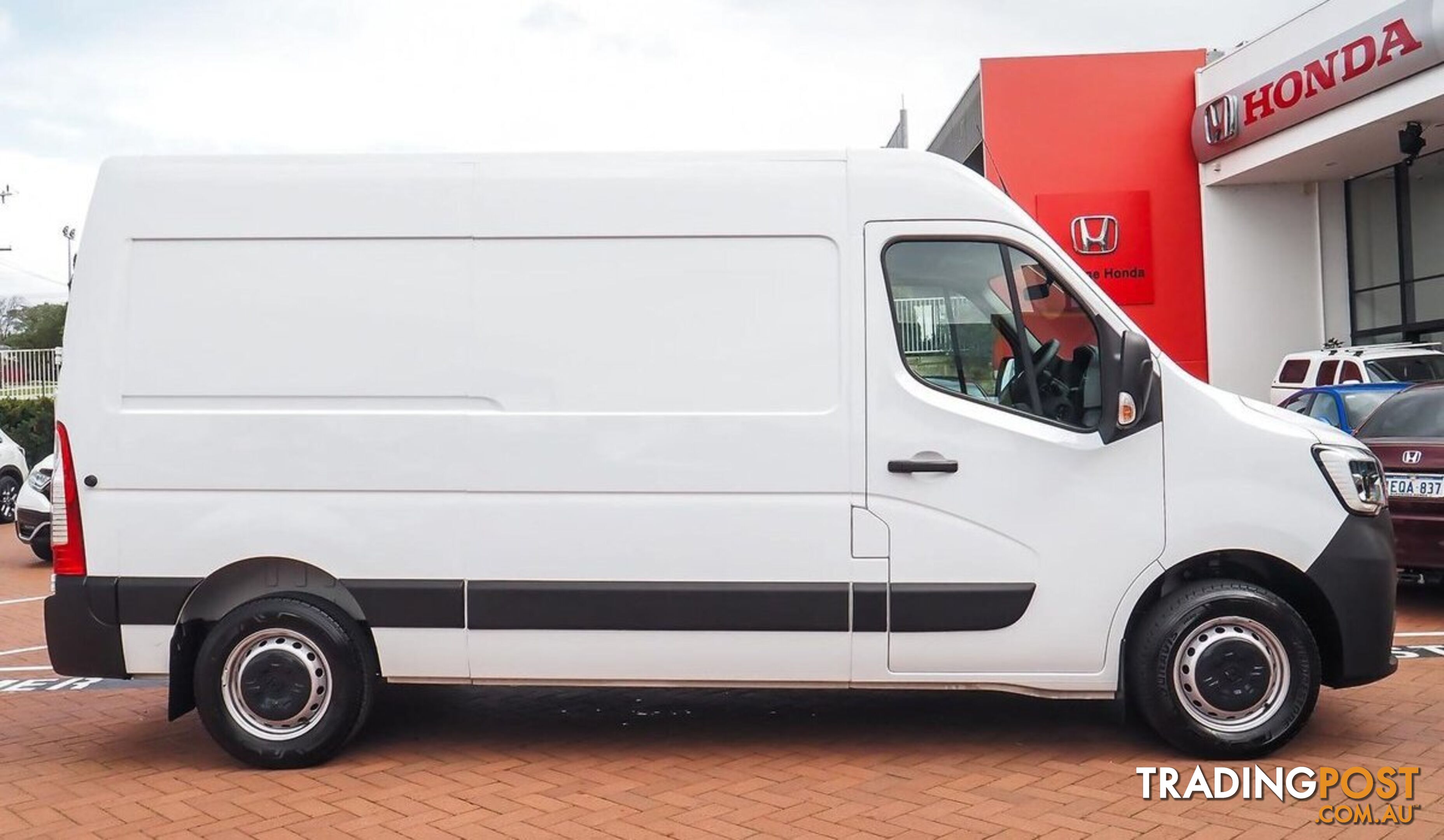 2023 RENAULT MASTER PRO 120KW X62 PHASE 2 MY23 MEDIUM WHEELBASE MID ROOF VAN