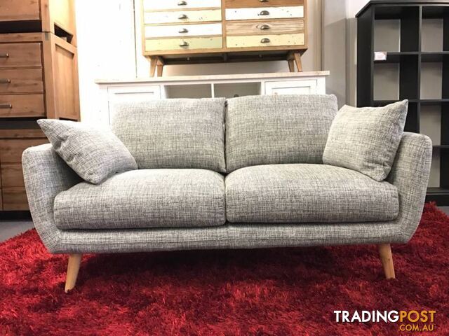 BRAND NEW DESIGNER SOFAS - CLEARANCE SALE ON NOW!!!!