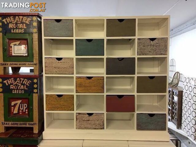 ON SALE NEW DISPLAY CABINETS SOLID TIMBER GLASS WINDOWS CLASSIC