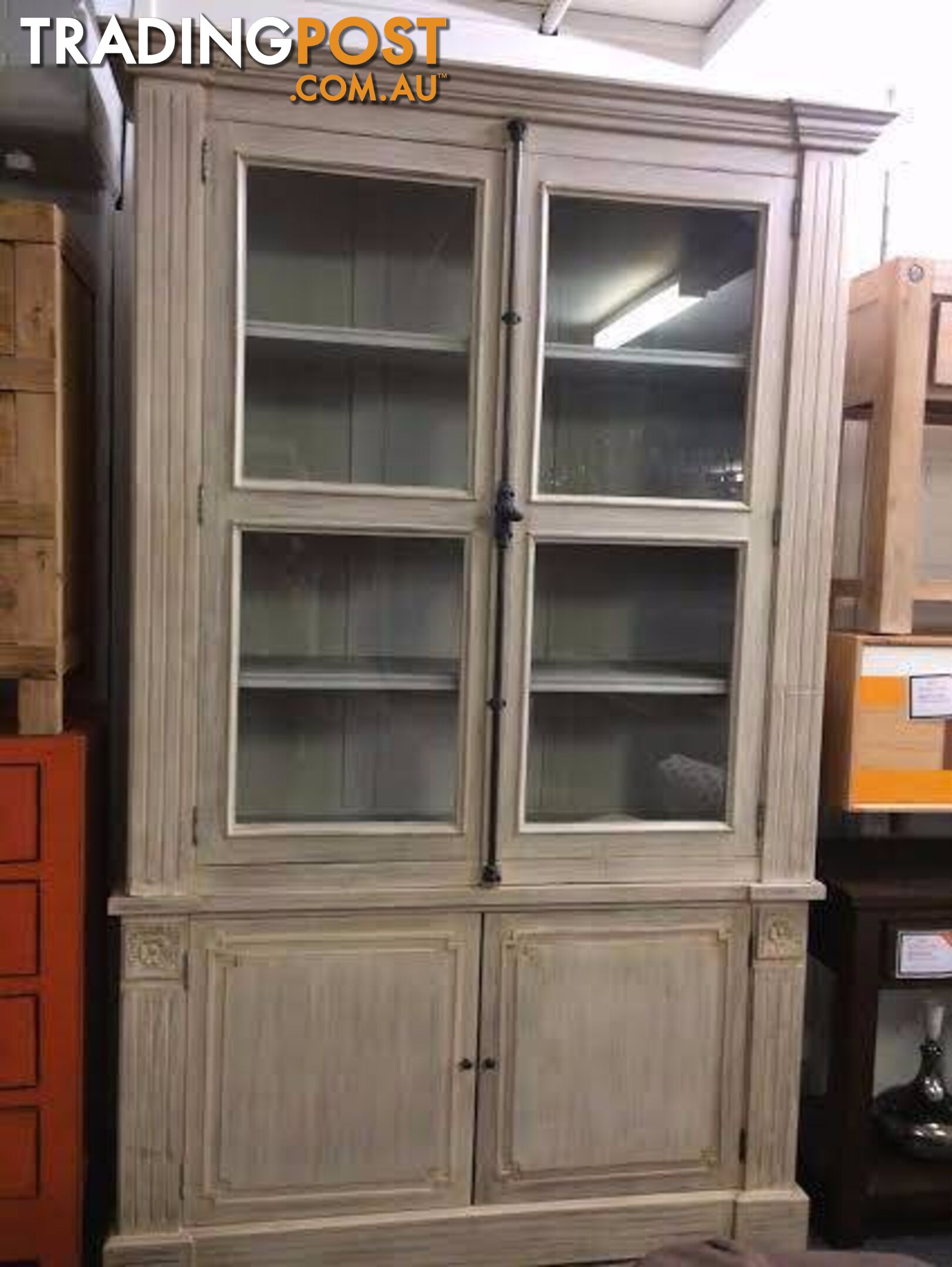 ON SALE NEW DISPLAY CABINETS SOLID TIMBER GLASS WINDOWS CLASSIC