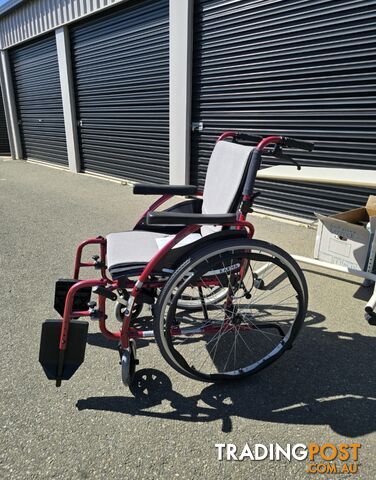 Karma ergo Lite Deluxe wheel chair