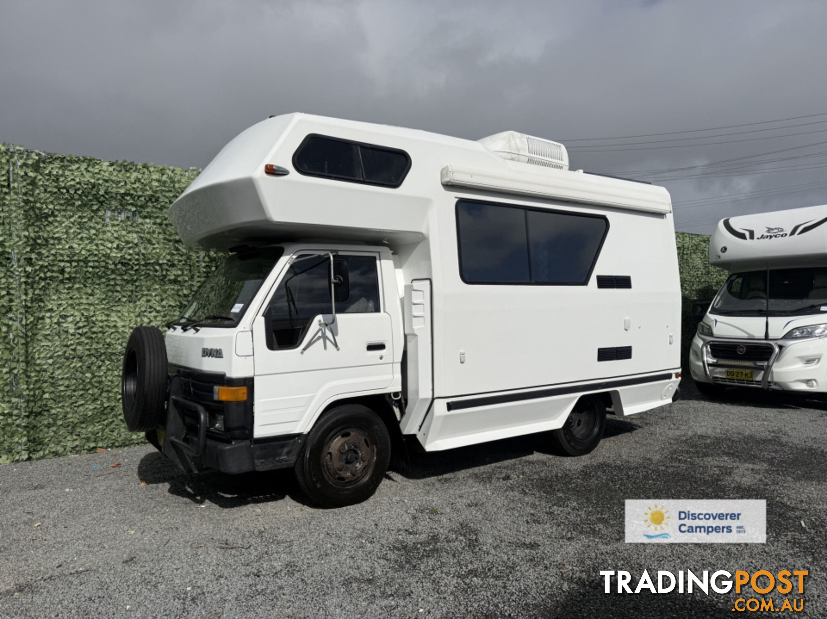 1989 Toyota Dyna Safari Kakadu Automatic Diesel Motorhome Rebuilt Motor with receipts