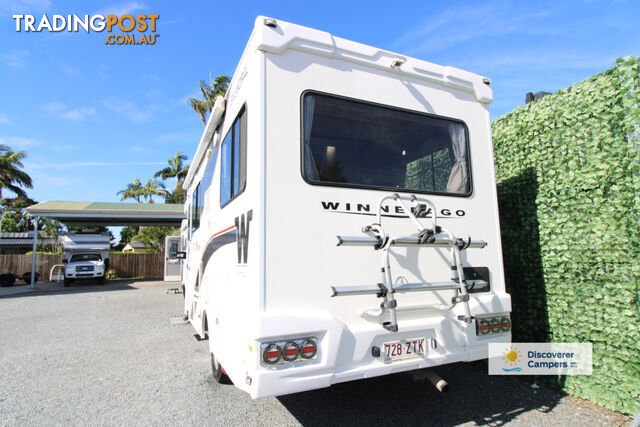 2019 Winnebago Balmoral Mercedes Electric Bed Motorhome - photo 4 of 28