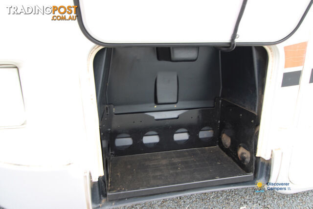 2015 Avan Ovation Fiat M7 Slide Out Island Bed Motorhome - photo 4 of 30
