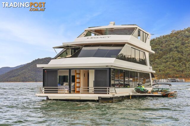 Legacy Houseboat Holiday Home on Lake Eildon - photo 2 of 30