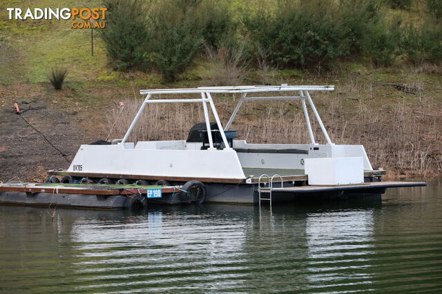 TB Dayboat on Lake Eildon - photo 5 of 16