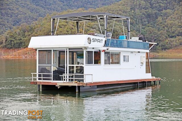 SPIRIT Houseboat Holiday Home on Lake Eildon
