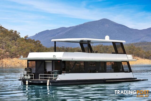 KAPALUA Houseboat Holiday Home on Lake Eildon - photo 4 of 30