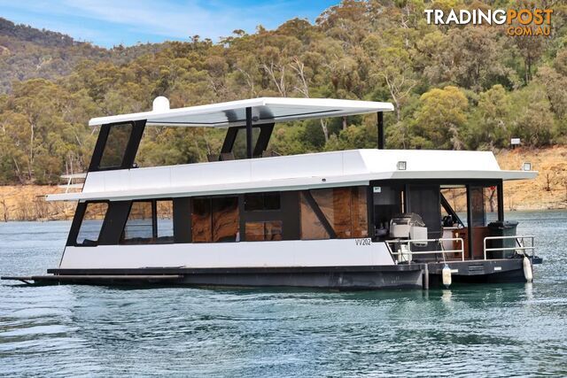 KAPALUA Houseboat Holiday Home on Lake Eildon - photo 3 of 30