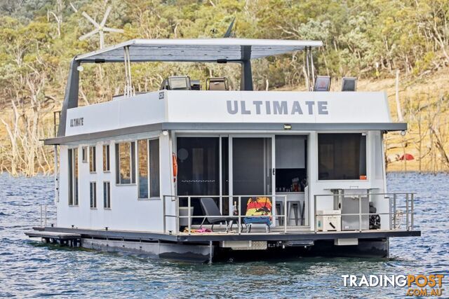 ULTIMATE Houseboat Holiday Home on Lake Eildon