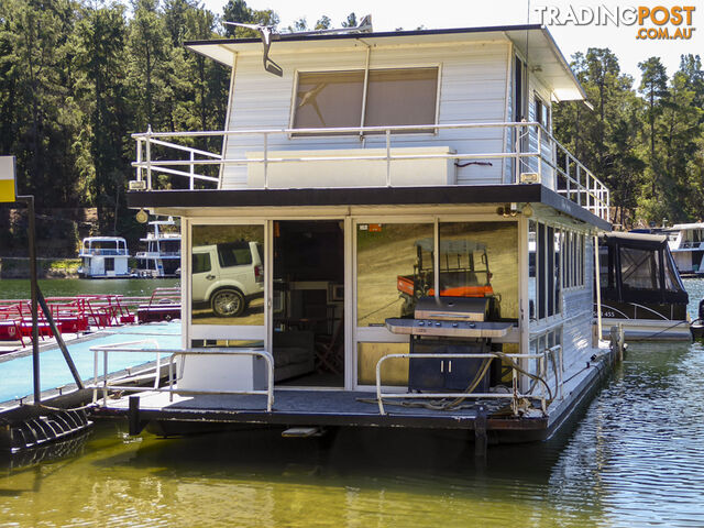 Eildon Dreams - "Under Contract of Sale" Houseboat holiday home for sale on Lake Eildon