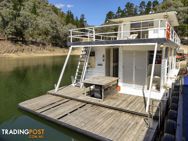 Eildon Dreams - "Under Contract of Sale" Houseboat holiday home for sale on Lake Eildon
