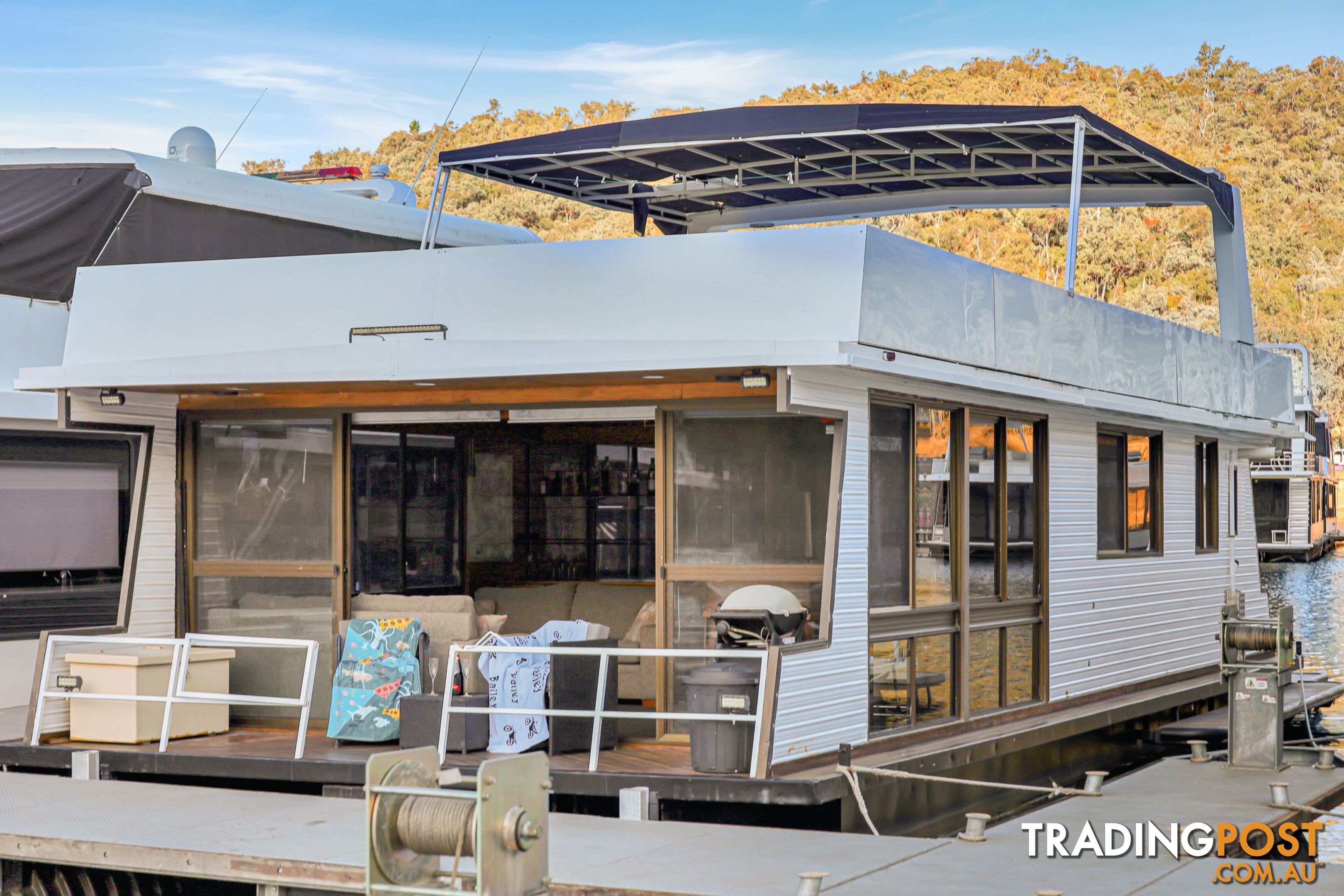 Charisma Houseboat Holiday Home at Lake Eildon