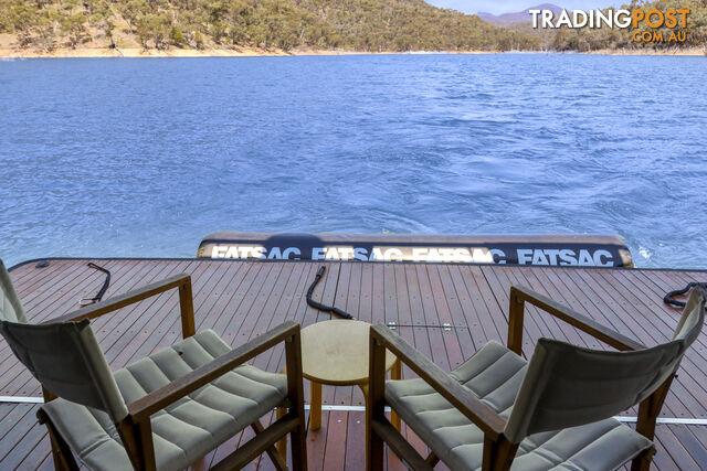 H2O Houseboat Holiday Home on Lake Eildon