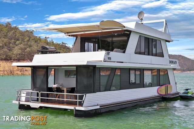 DOMAIN Houseboat Holiday Home on Lake Eildon