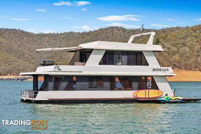 DOMAIN Houseboat Holiday Home on Lake Eildon - photo 3 of 30