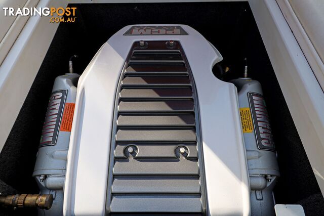 Tige RZ2 Wake Boat