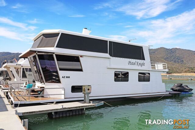 Pistol Knight Houseboat Holiday Home on Lake Eildon - photo 4 of 30