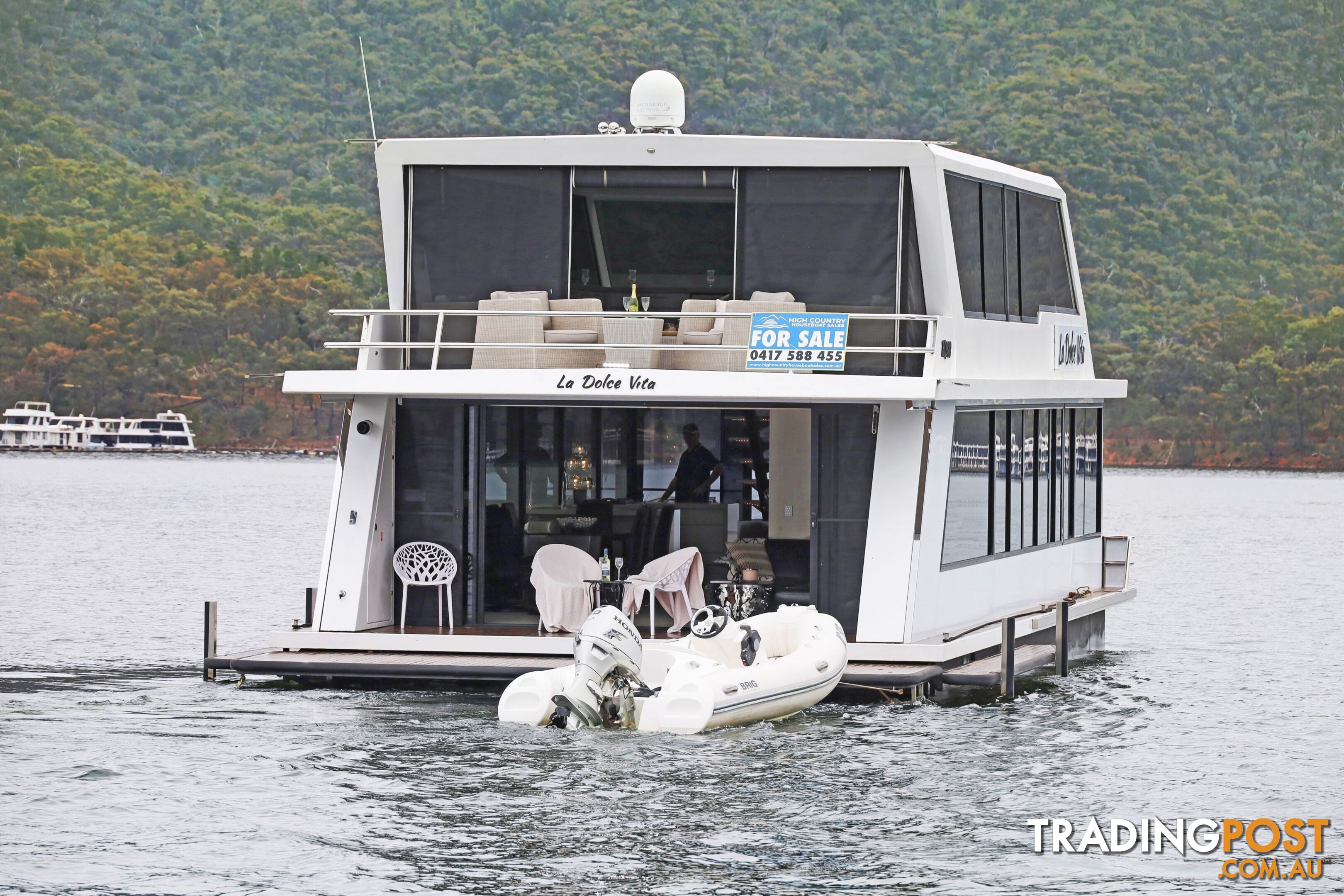 La Dolce Vita Houseboat Holiday Home @ Lake Eildon