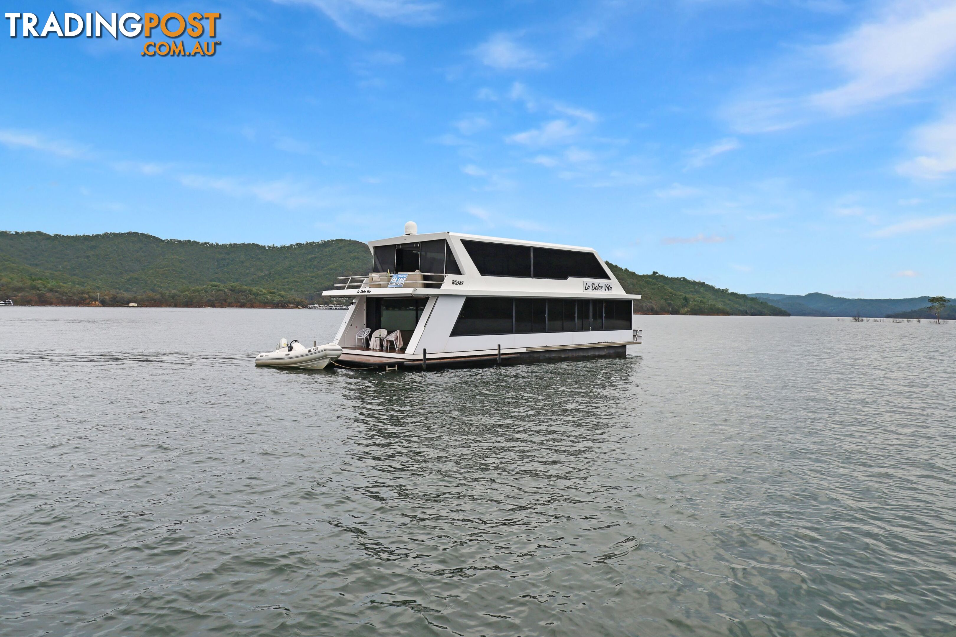 La Dolce Vita Houseboat Holiday Home @ Lake Eildon