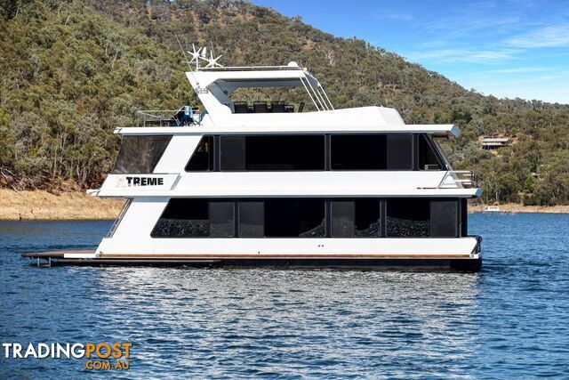 Xtreme Houseboat Holiday Home on Lake Eildon - photo 3 of 30