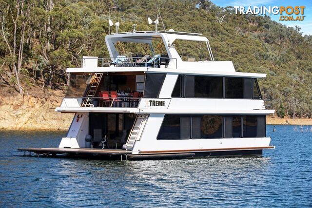 Xtreme Houseboat Holiday Home on Lake Eildon - photo 5 of 30
