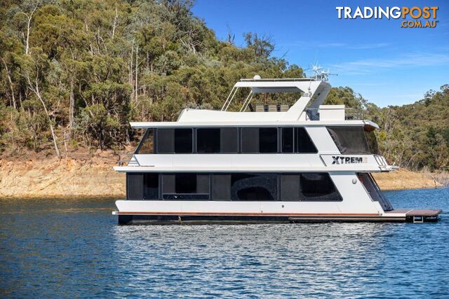 Xtreme Houseboat Holiday Home on Lake Eildon - photo 4 of 30