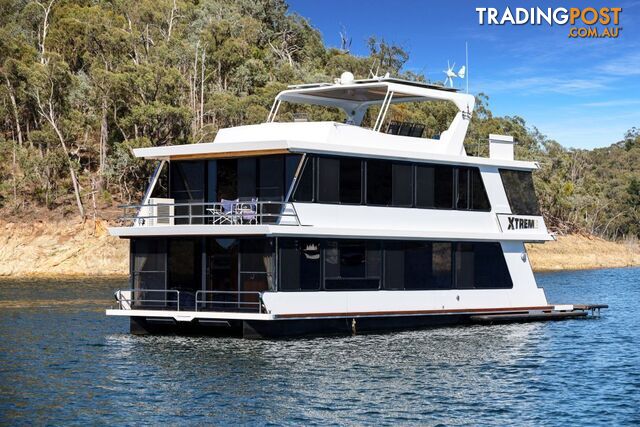 Xtreme Houseboat Holiday Home on Lake Eildon - photo 2 of 30