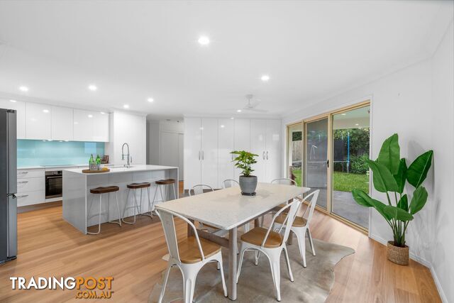 14 Lahey Court ORMEAU QLD 4208 - photo 2 of 25