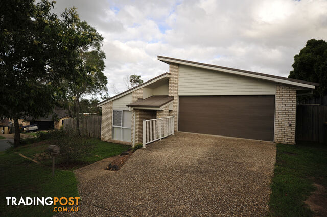 8 Charlton Crescent ORMEAU QLD 4208