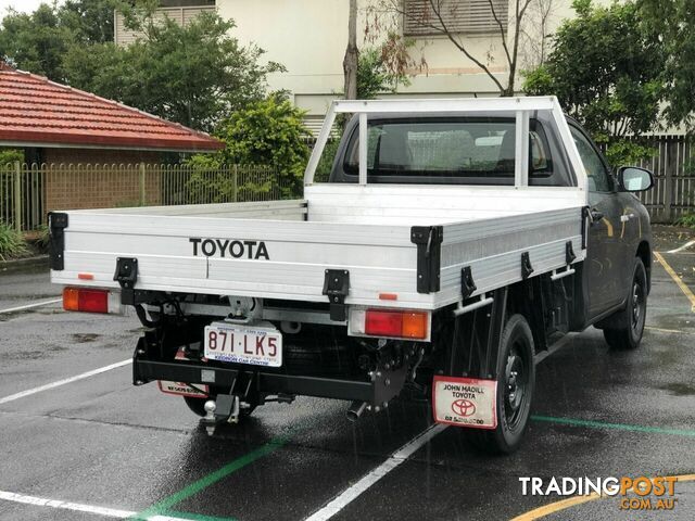 2019 TOYOTA HILUX WORKMATE 4X2 TGN121R CAB CHASSIS