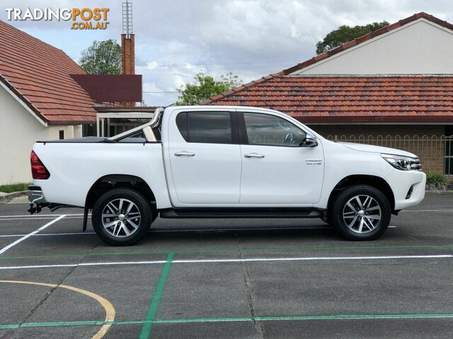 2017 TOYOTA HILUX SR5 DOUBLE CAB GUN126R UTILITY