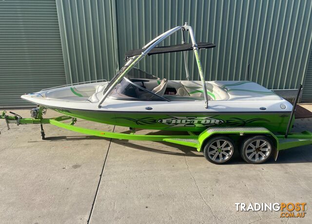 2006 Extreme Ski Boats X-Factor - photo 2 of 11