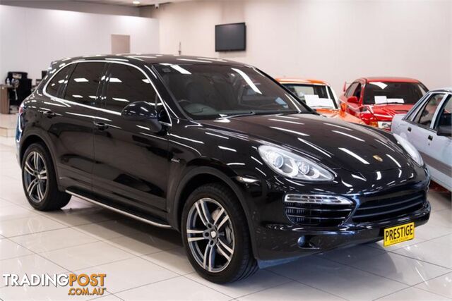 2012 PORSCHE CAYENNE DIESEL SERIES2MY13 4D WAGON