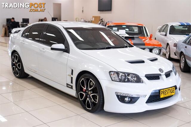 2010 HSV CLUBSPORT R8 E3 4D SEDAN