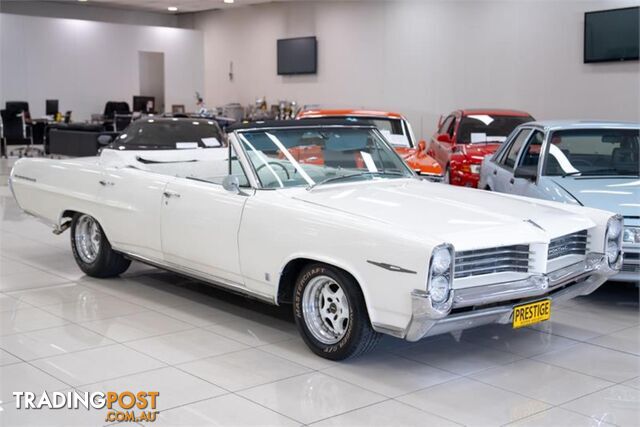 1964 PONTIAC PARISIENNE   4D SEDAN