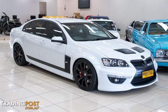 2011 HSV CLUBSPORT R8SVBLACKEDITION E3MY12 4D SEDAN