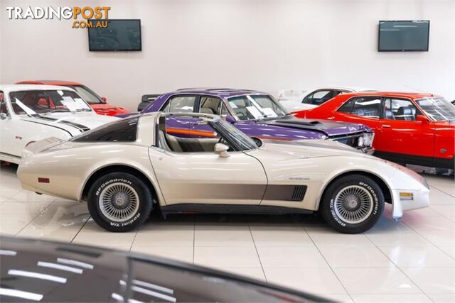 1982 CHEVROLET CORVETTE CORVETTE C3 2D TARGA