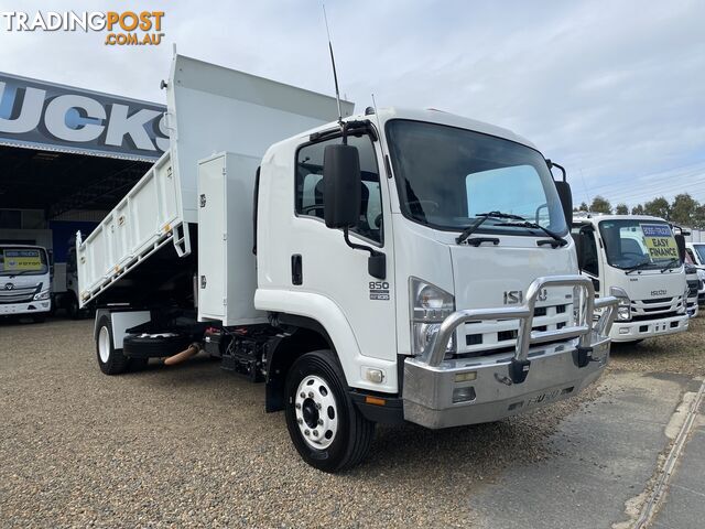 2010 ISUZU FSR  850 TIPPER