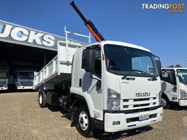 2011 ISUZU FRR 600  TIPPER